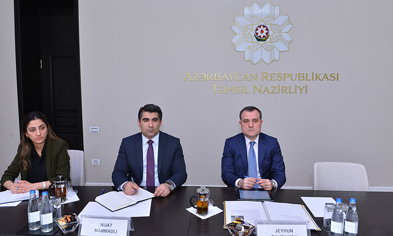 Təhsil nazirinin görüşü